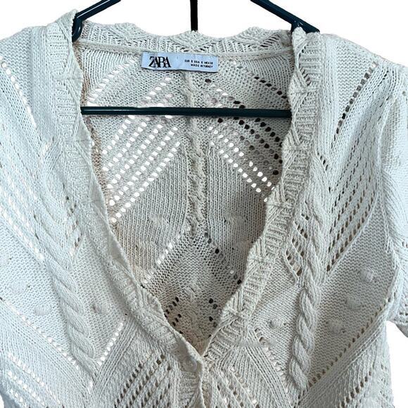 ZARA White Crop Cable Knit Short Sleeve V Neck Cardigan Small (K331) - Picture 3 of 6